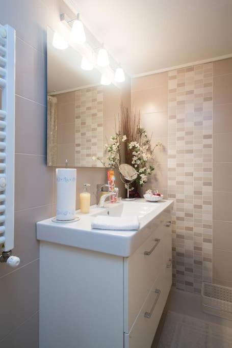 Top-rated 1-bedroom In The Heart Of Apartment Athens